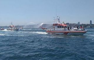 Kıyı Emniyeti’nden 15 Temmuz anısına Üsküdar’da...