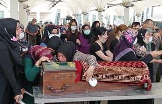 Kızı ve iki torununu öldürdüğü iddia edilen...