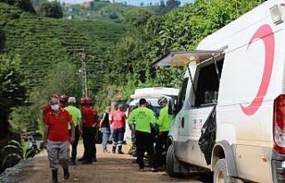 Kızılay’ın sel mağdurlarına yardımları sürüyor