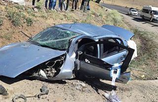 Kontrolden çıkan otomobil takla attı: 5 yaralı