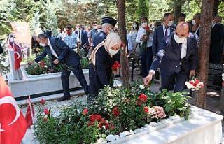 Konya’da 15 Temmuz etkinliklerinde şehitler dualarla...