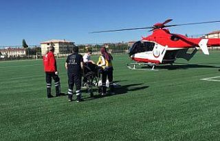 Konya’da beyin kanaması geçiren kadına hava ambulansı