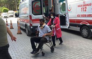 Konya’da hafif ticari araç takla attı: 4 yaralı