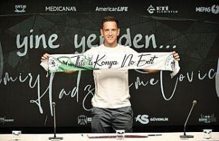 Konyaspor, Hadziahmetovic ile sözleşme yeniledi