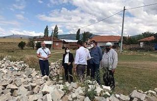 Köylerdeki yatırımları inceledi