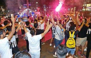 Kuşadası 3. Ligi Nazilli Belediyespor taraftarları...