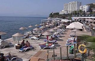 Kuşadası’nda bayram öncesi rezervasyon doluluk...