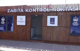 Kuşadası’nda Zabıta hizmet noktası ilgi görüyor