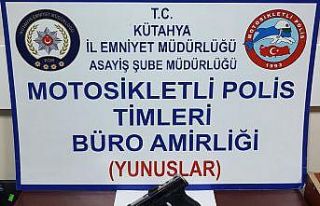 Kütahya’da ruhsatsız otomatik tüfek ve kurusıkı...