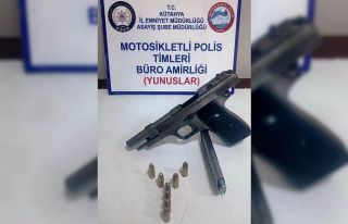 Kütahya’da ruhsatsız tabanca ve kurusıkı tabanca...