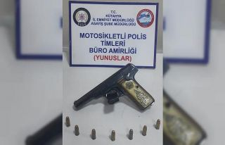 Kütahya’da ruhsatsız tabanca ve pompalı av tüfeği...