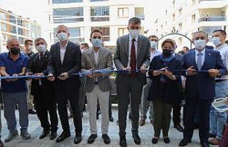 Kütahyalı gençler ’3’ü bir arada kitap kahve’de...