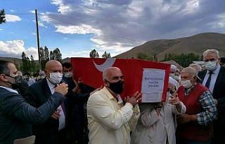 Kuzey Irak’ta vefat eden asker Bayburt’ta son...