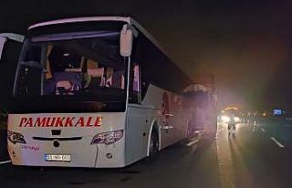 Kuzey Marmara Otoyolunda kamyon yolcu otobüsüne...