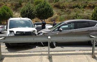 Manavgat’ta trafik kazası: 2’si çocuk 3 yaralı