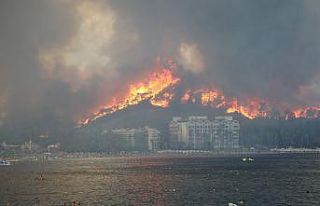 Marmaris Belediyesi yangına karşı seferber oldu