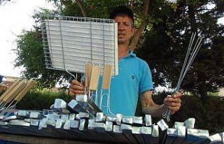 Mesleğini bayramdan bayrama sürdürüyor