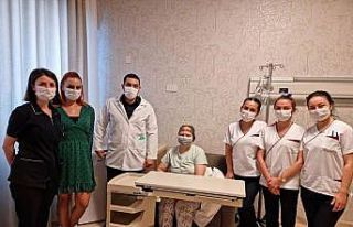 Mide ameliyatında ince bağırsaktan yeni mide yapıldı