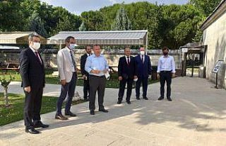 Milli Eğitim Bakan Yardımcısı Özer’den Rektör...