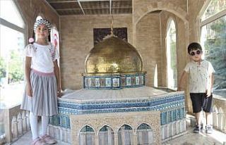 Minia Kudüs tırına yoğun ilgi