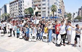 Minikler bayram öncesi sevindirildi