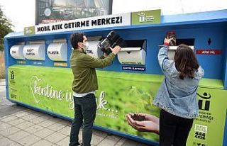 Mobil atık getirme merkezleri dönüşüme katkı...