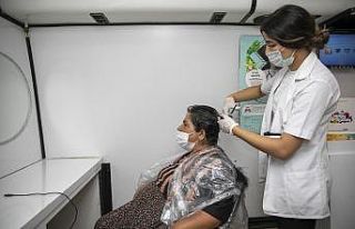 Mobil Kuaför, kırsalda hizmete aralıksı devam...