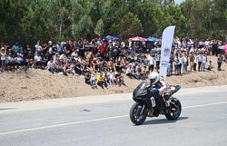 Motodrag yarışları nefes kesti
