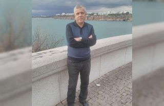 Motosikletin çarptığı öğretmenden acı haber...