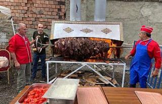 Oltu Belediyesinden 400 kiloluk cağ döneri