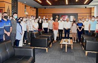 Oral, personeliyle bayramlaştı