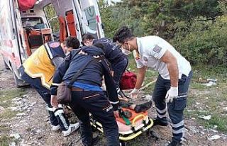 Ormanda yürüdüğü sırada 25 metrelik uçurumdan...