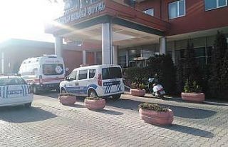 Otelde yemekten zehirlenen 30 kişi hastanelik oldu