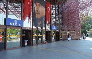 Otogar Arife gününde boş kaldı