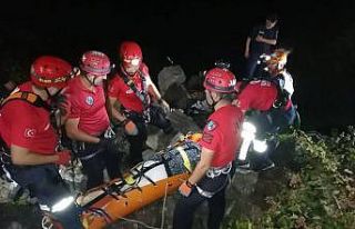 Otomobil, 200 metrelik uçuruma yuvarlandı: 1 ölü