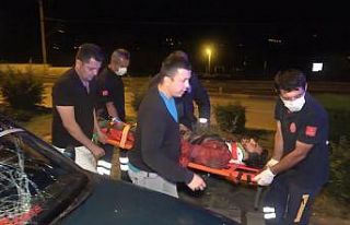 Otomobilin çarptığı motosiklet sürücüsü ölümden...