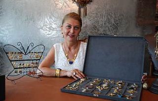 (Özel) “Altın kafes”ten çıktı, ev hanımıyken...