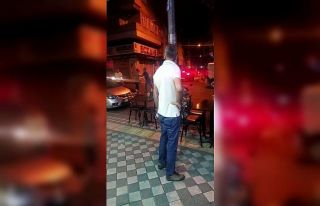 (Özel) Bahçelievler’de alkol alan 2 kişi kavga...
