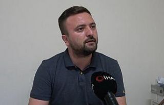 (Özel) Bursa’da 3. kata balta fırlattı, satırla...