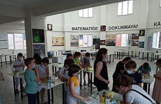 (ÖZEL) Çocuklar matematiği eğlenerek, dokunarak...