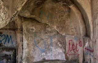 (ÖZEL) Harabeye dönen İnceğiz Mağarası havadan...