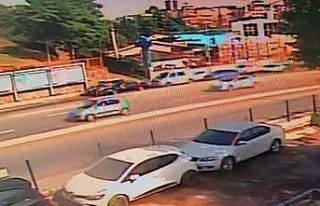 (Özel) İstanbul’da polisle düğün konvoyu arasında...