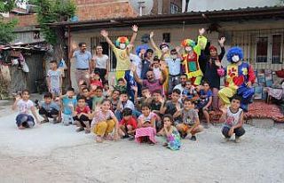 (Özel) Palyaço olup gönülleri fethediyorlar