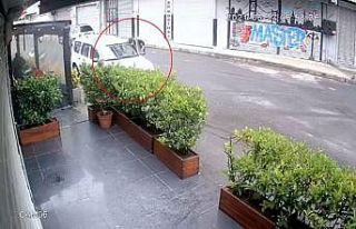 (Özel) Park halindeki araçtan telefon çaldı, kimsenin...