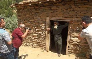 (Özel) Portre fotoğrafını çekmek için yüzlerce...