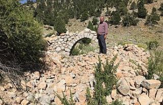 (ÖZEL) Tarihi Nodar Han ve hana ait kemerli kuyu...