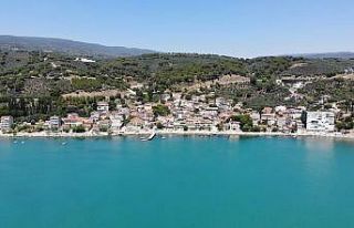 (Özel) Turkuaz deniziyle görenleri hayran bırakan...