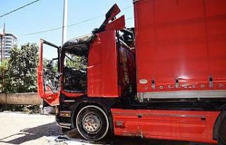 Park halindeki tır yandı