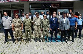 Posof’ta komutanlar için veda yemeği