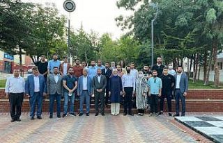 Pursaklar Belediye Başkanı Çetin, gençlerle buluştu